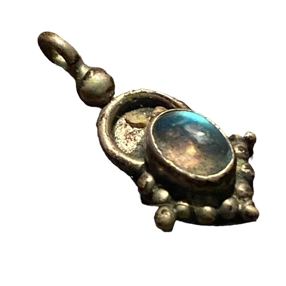 Labradorite Moonstone Cabochon Sterling Silver Bali Style Charm Pendant - Picture 2 of 4